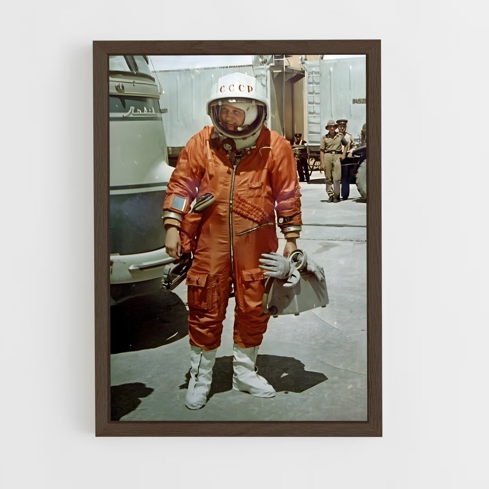 Poster L'Astronaute Orange – affiche Espace rétro (vue 5)